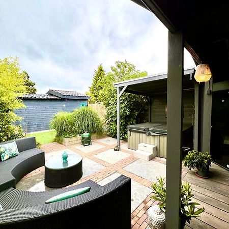 Buddha Style Family House & Jacuzzi & Sauna Near Amsterdam Vijfhuizen Exterior foto