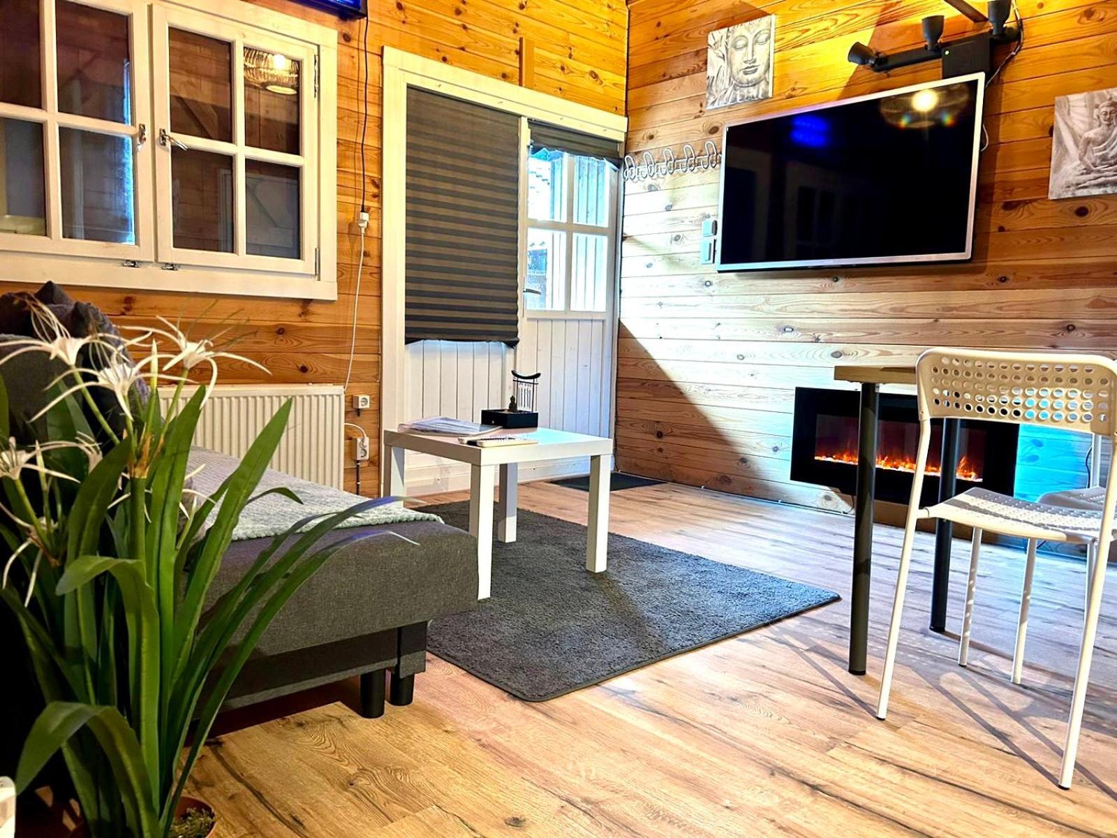 Buddha Style Family House & Jacuzzi & Sauna Near Amsterdam Vijfhuizen Exterior foto