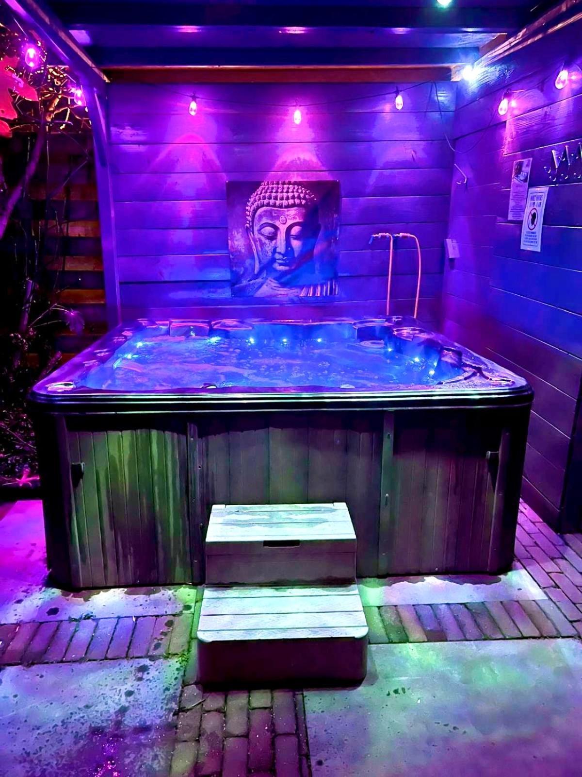 Buddha Style Family House & Jacuzzi & Sauna Near Amsterdam Vijfhuizen Exterior foto